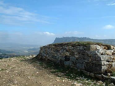 Muralla romana del asentamiento de Monte Cild&aacute;